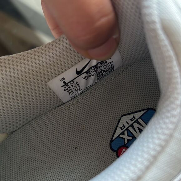 Pre Owned Nike Air Max Tailwind IV Sand Color Size 5 - Picture 5 of 6